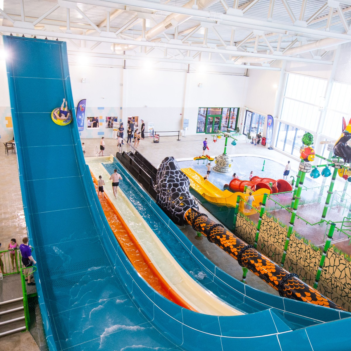 Is There an amazing indoor water park near me 2023