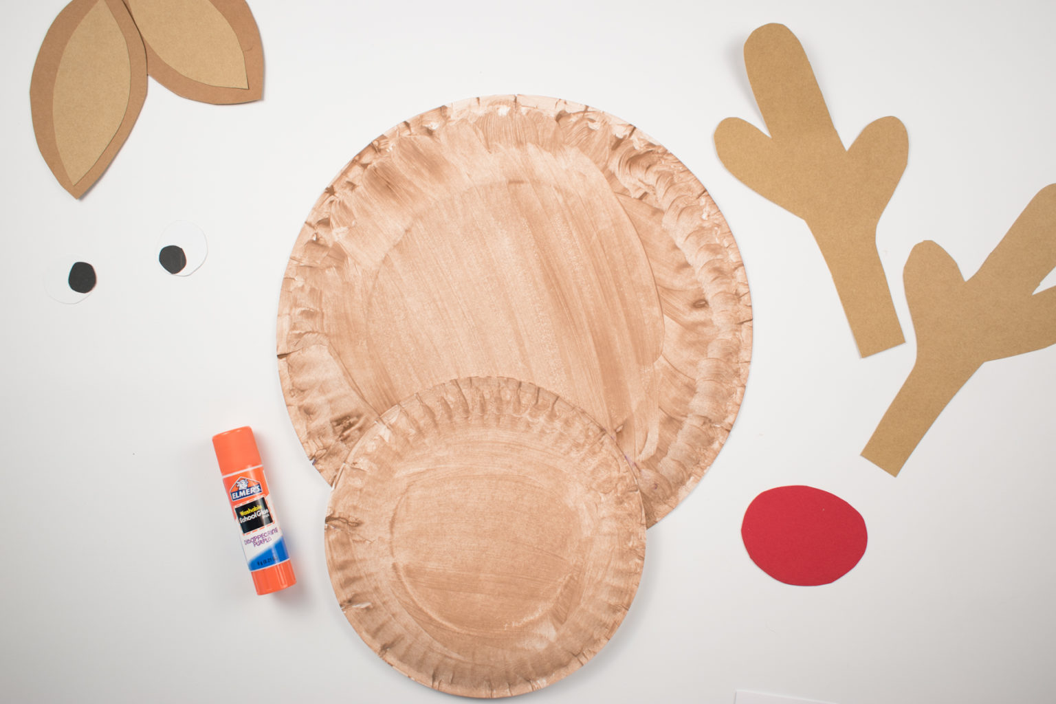 How To Make A Reindeer Paper plate Craft 2023